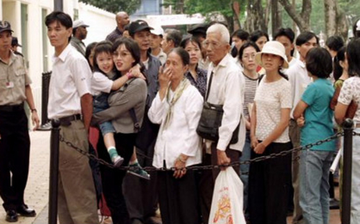 Mỹ cải tiến thủ tục thị thực cho người VN