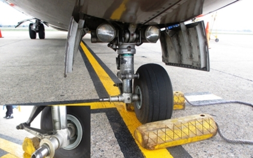 HY HỮU: Máy bay ATR 72 của Vietnam Airlines bị rơi lốp khi bay