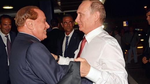 Cựu Thủ tướng Ý Silvio Berlusconi – một hiệp sĩ hay là con cá sấu