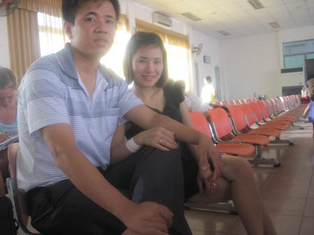 Chồng đánh vợ dã man để trả thù cho bồ nhí?