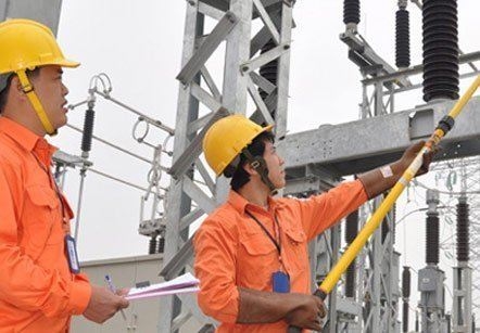 EVN lãi ngàn tỷ vẫn đòi tăng giá điện?