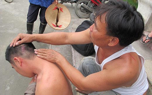 Vụ côn đồ đánh dân Tiên Lãng: Nhiều nhóm tham gia
