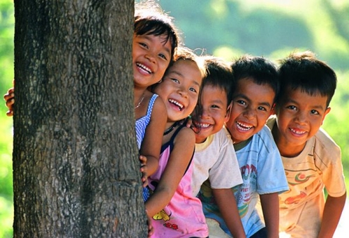 TP.HCM cho Bắc Giang hít khói, Thánh Gióng bị tước tuổi thơ…