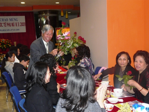 Kỷ niệm ngày Quốc tế phụ nữ 8-3