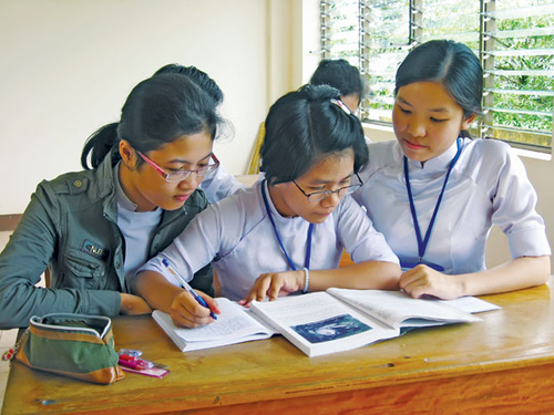 Trước khi cười nhạo, hãy xem lại mình