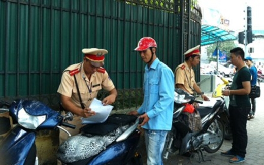 Lạm dụng việc xử phạt