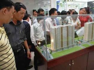 Cứu bất động sản: Phải loại bớt chủ đầu tư?