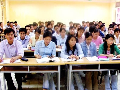 Xã hội hóa giáo dục: Bao giờ hết cảnh 'ăn đong'?