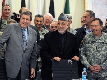 Tư lệnh Hoa Kỳ tại Afghanistan: Chưa thể rút quân vào tháng 07/2011