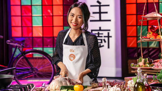 "Vua Bếp” (MasterChef). Bão tố sau vòng chung kết. Bà Gessler bảo vệ người chiến thắng