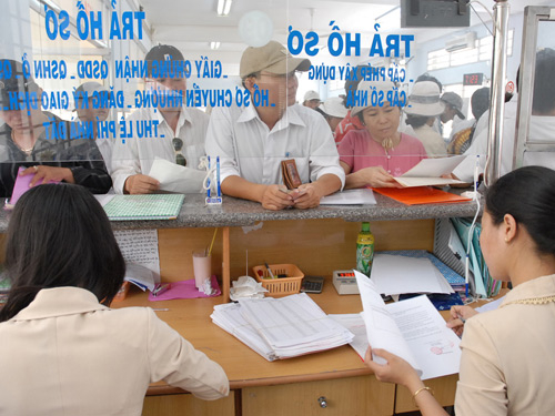 Tiền sử dụng đất ngoài hạn mức tại TP.HCM: Cao và thiếu công bằng