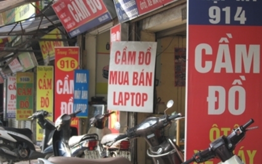 Bi hài đại gia bán chó, người nghèo cầm cố ... răng