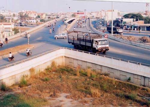 Phóng sự Ảnh: Tiềm năng của…nghĩa địa
