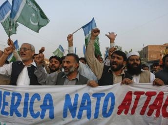 Hạ viện Mỹ đe dọa cắt viện trợ cho Pakistan, gia tăng trừng phạt Iran