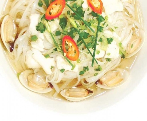 Nhớ món phở nghêu