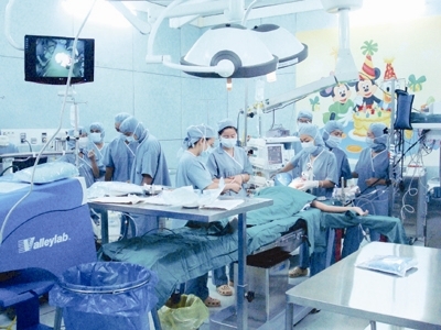 Giàu nghèo đời bác sĩ - Bài 2