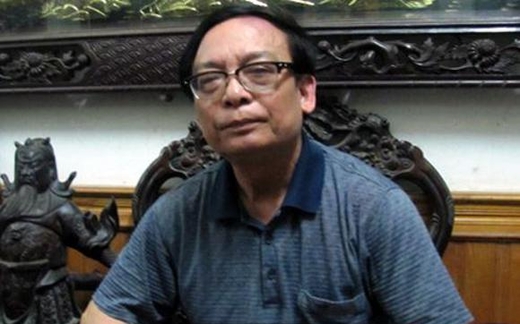 Tác giả vụ “hòn đá lạ” lọt vào Đền Hùng nhận Huân chương lao động