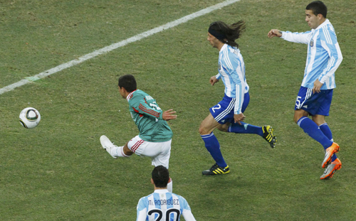 Argentina - Mexico 3-1: Điệu Tango hẹn "xe tăng Đức" tại tứ kết