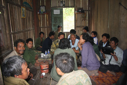 Giếng trời trên vách núi