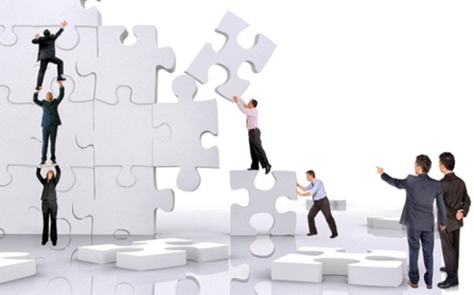 Sếp" có phải là giáo sư biết tuốt