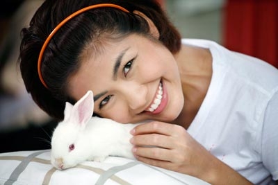 Từ clip phòng the đến... khoe thân trên mạng