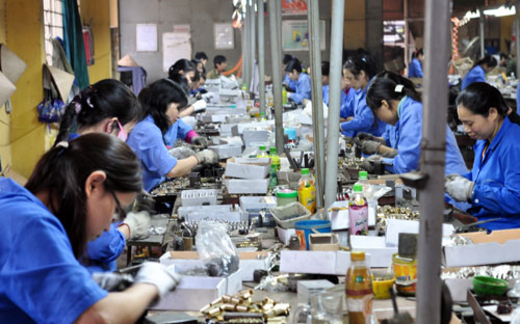 Sức cầu yếu ớt, doanh nghiệp chật vật