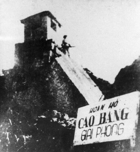 30 năm trước, lửa đã cháy và máu đã đổ...