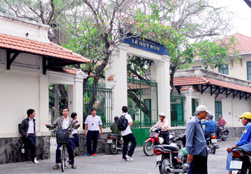 Vụ Trường Lê Quý Đôn “thua” ngân hàng: Nên thực hiện chủ trương ưu tiên cho giáo dục