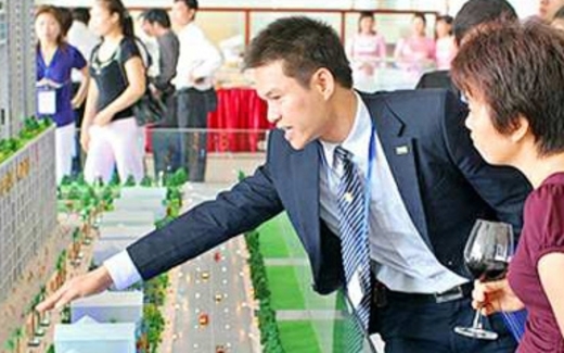 Phá băng BĐS: Người nghèo đi đầu