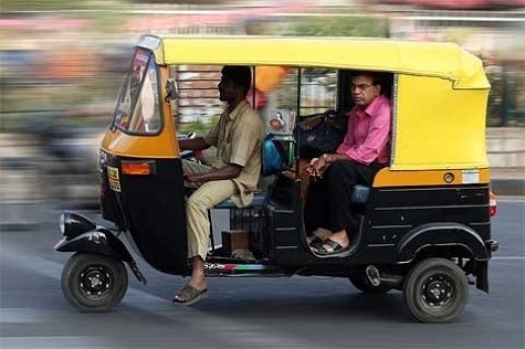 Từ đề xuất nhập xe tuk tuk: Nỗi buồn 'chiếu dưới'