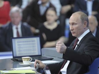 Thủ tướng Putin muốn đặt webcam theo dõi bầu cử tổng thống Nga 2012