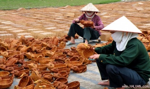 Khi cả làng phá sản