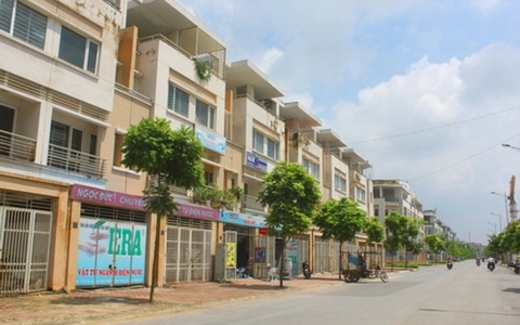 Đất nền Hà Nội rớt giá thảm hại