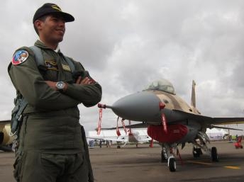 Hạ viện Mỹ cho phép bán máy bay F-16 đời mới cho Đài Loan