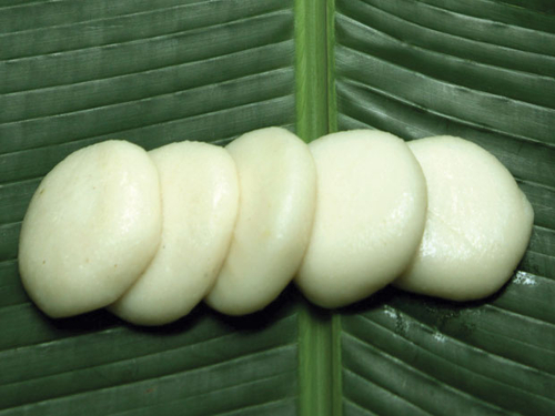 Nhớ bánh dày quê