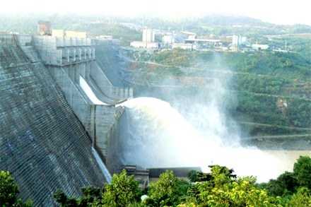 Cần trọng tài pháp luật cho “Sông Tranh 2”