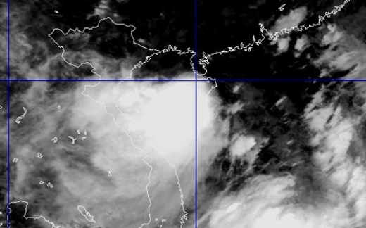 Bão Bebinca đổ bộ vào đất liền sớm 9 tiếng
