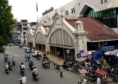 Hà Nội như... cái chợ hỗn mang?
