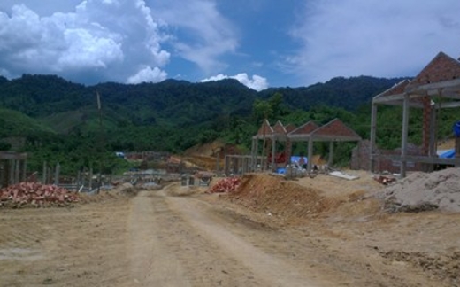 KON TUM: Dân bị "bom nước" đe dọa nhấn chìm