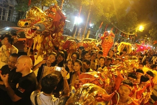 Trung thu 2014 ấn tượng với “Lễ Hội đường phố” tại Hà Nội