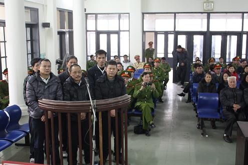 Anh em Phương “Linh Hột” thoát án tử hình