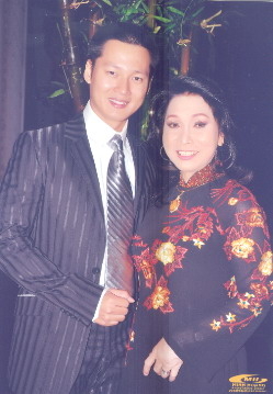 Nghệ sĩ Bạch Tuyết: Người nổi tiếng như người lướt ván!