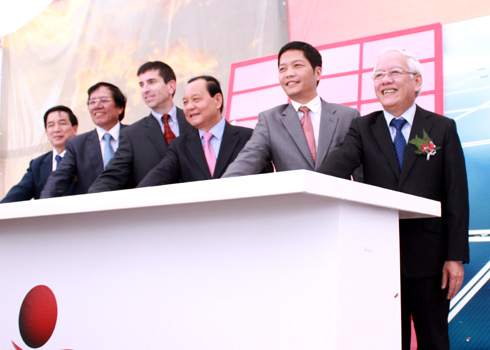 Rời bỏ Việt Nam