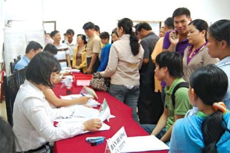 Người thất nghiệp tiếp tục tăng mạnh