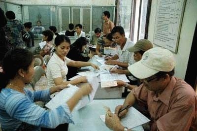 Công chức ngại học nhưng thích có bằng