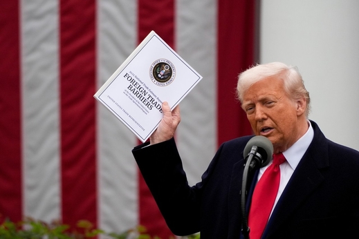 Tổng thống Trump và “Ngày Giải phóng” của nước Mỹ