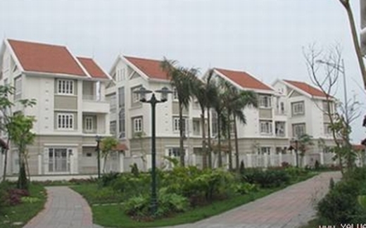 Biệt thự tiếp tục giảm giá