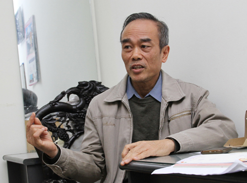 Khó cấm công chức "ăn cắp giờ" đi lễ chùa