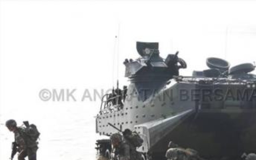 Malaysia tăng cường võ trang đề phòng Trung Quốc