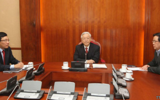 Tổng bí thư đảng CS Việt-Trung điện đàm